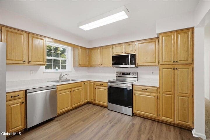 315 Consaul Road, Colonie, NY, photo 3