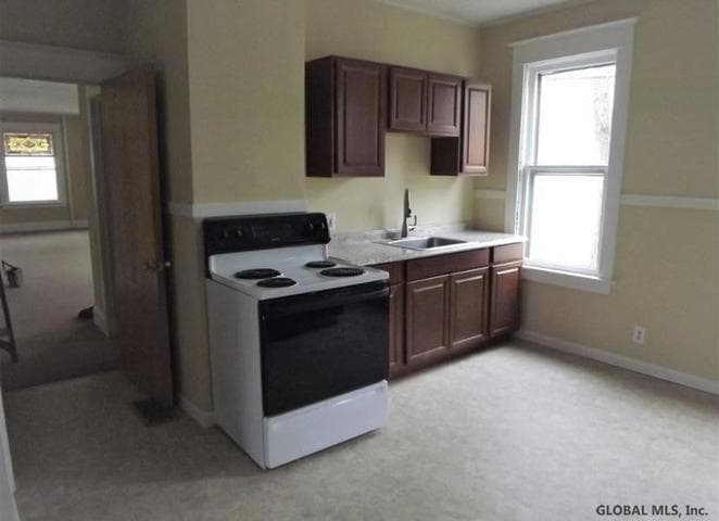 901 N Brandywine Avenue, Schenectady, NY, photo 2