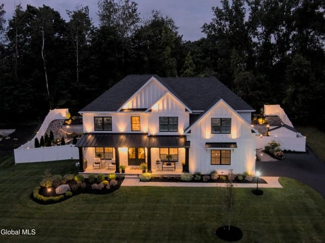 6 Steeple View Drive, Loudonville, NY, photo 4