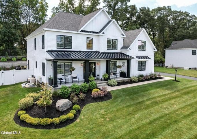 6 Steeple View Drive, Loudonville, NY, photo 3