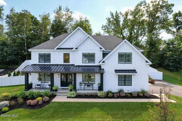 6 Steeple View Drive, Loudonville, NY, photo 1