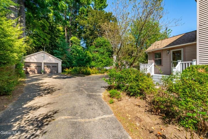 459 Delaware, Delmar, NY, photo 3