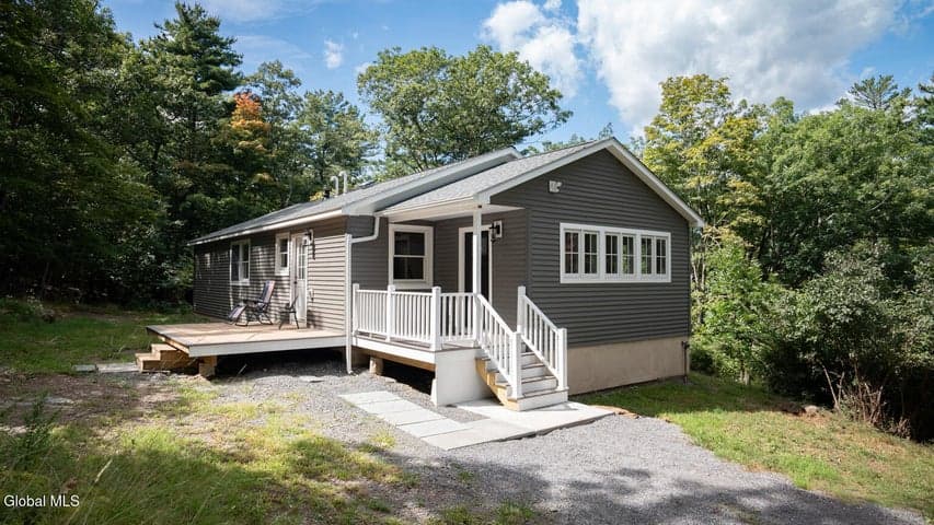 273 Pollys Rock Road, Cairo, NY, photo 1
