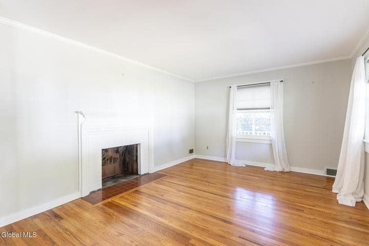 94 Fifth Street, Glens Falls, NY, photo 3