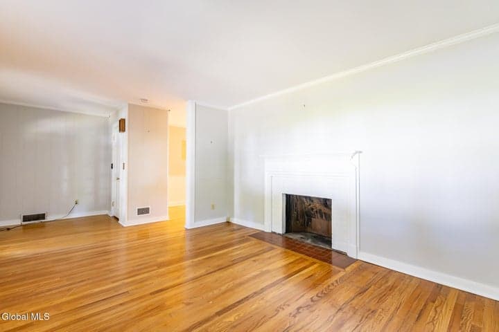 94 Fifth Street, Glens Falls, NY, photo 5