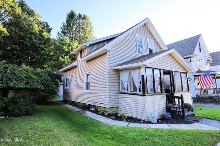56 Steele Avenue, Gloversville, NY, photo 2