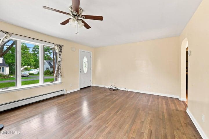 77 Willow Street, Guilderland, NY, photo 3