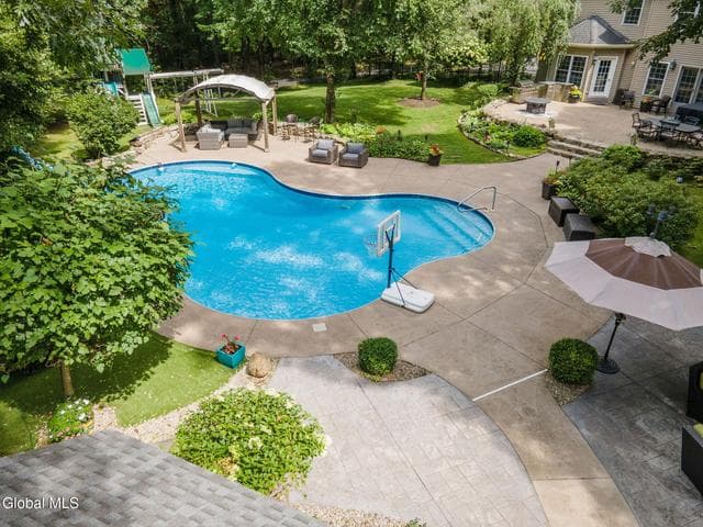 6 Seymour Drive, Wilton, NY, photo 5