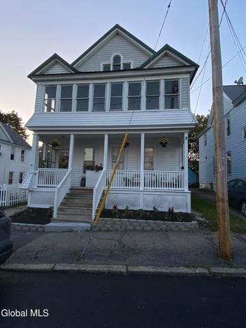 81 James Street, Amsterdam, NY, photo 1