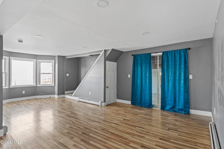 722 Salina Street, Schenectady, NY, photo 3
