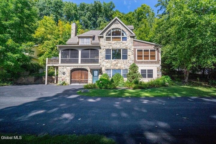 11 Manning Cove Road, Malta, NY, photo 4