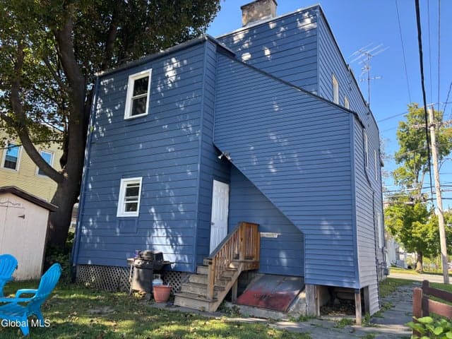 112 Vliet Boulevard, Cohoes, NY, photo 2