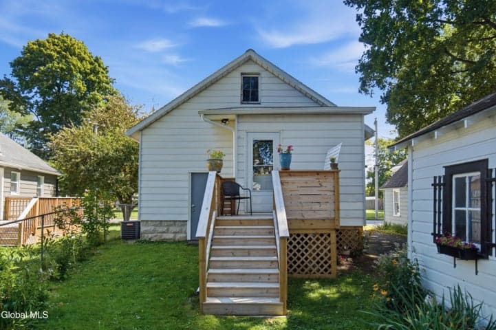 418 S Reynolds Street, Scotia, NY, photo 4