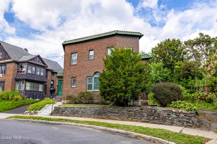 4 View Avenue, Albany, NY, photo 3