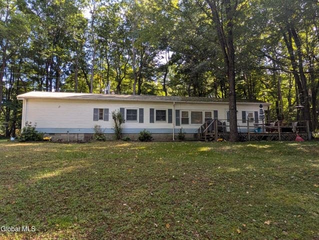 40 Huntington Drive, Greenville, NY, photo 1