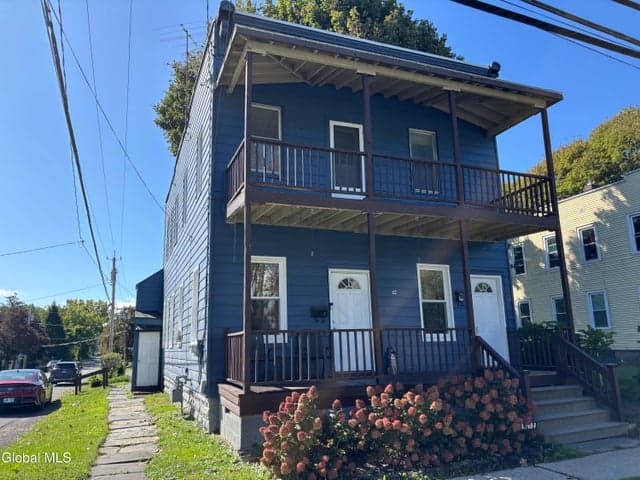 112 Vliet Boulevard, Cohoes, NY