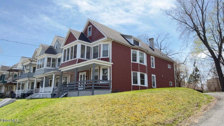 664 Myrtle Avenue, Albany, NY, photo 2