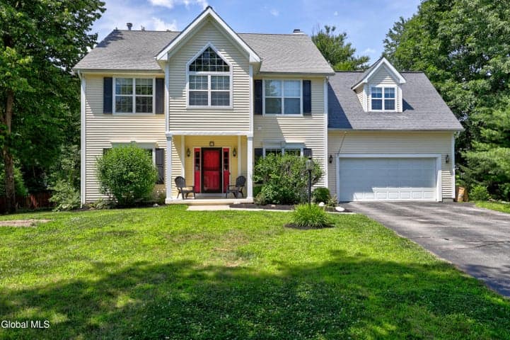 7 Emerald Lane, Saratoga Springs, NY