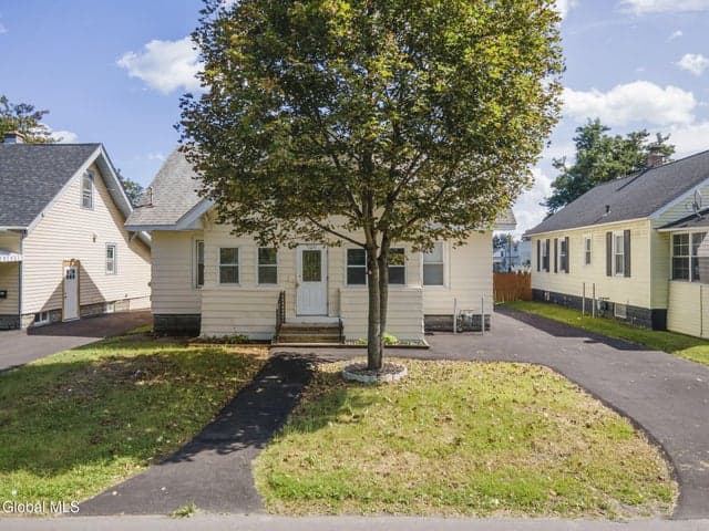1231 N Westcott Road, Rotterdam, NY, photo 2