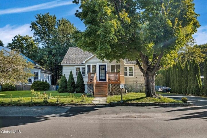 4 Streamview Lane, Wynantskill, NY, photo 4