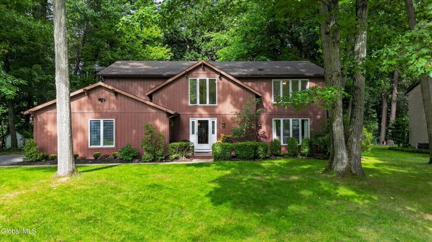 35 Via Maria Drive, Glenville, NY, photo 1