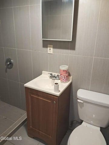 423 Clinton Avenue, Albany, NY, photo 4