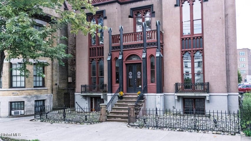 242 Union Street, Schenectady, NY, photo 2