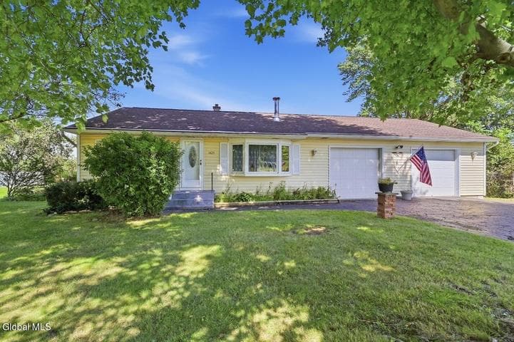 1425 Van Hoesen Road Road, Castleton-on-Hudson, NY