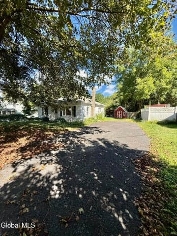 125 Dunsbach Ferry Road, Colonie, NY, photo 3