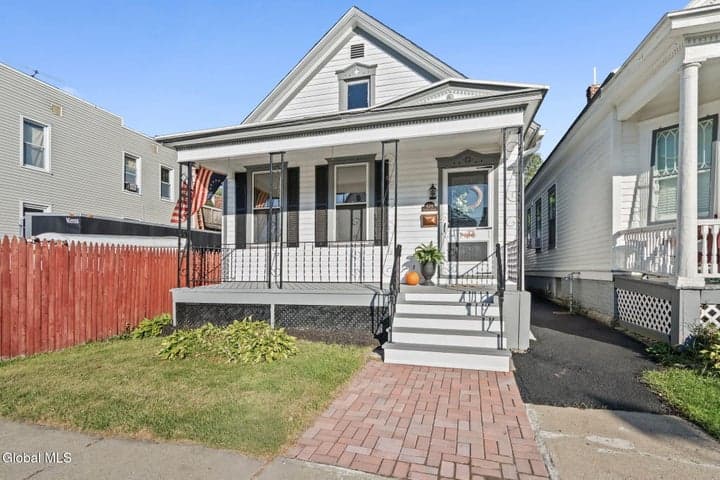 434 8th Avenue, Troy, NY, photo 1