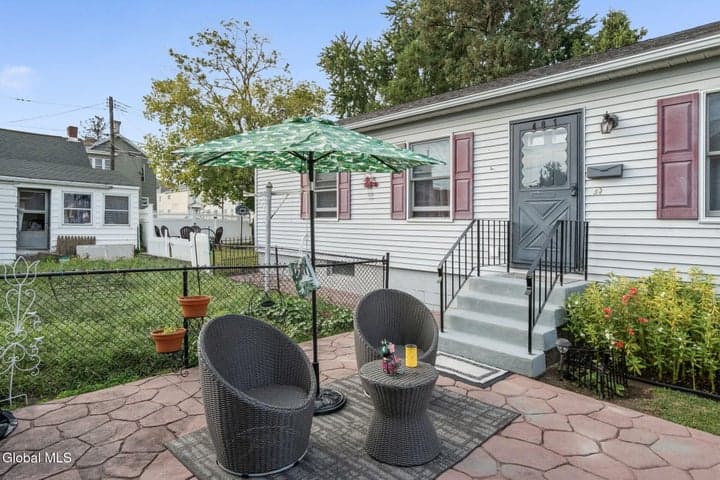 401 14th Street, Watervliet, NY, photo 3