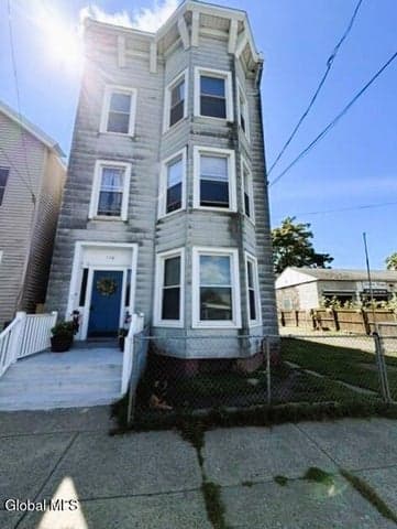 116 Ontario Street, Cohoes, NY