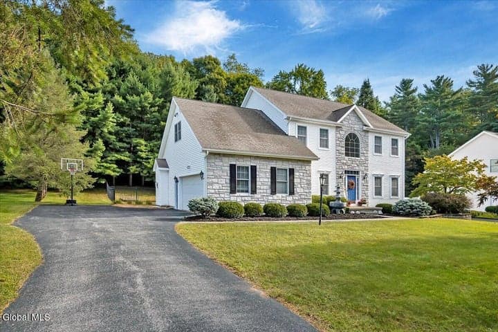 20 Birch Hill Road, Clifton Park, NY, photo 5