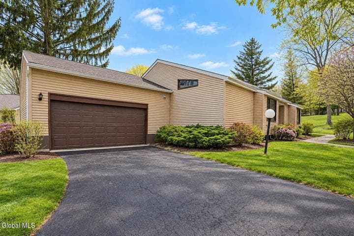 2 Loudonwood E, Loudonville, NY, photo 3