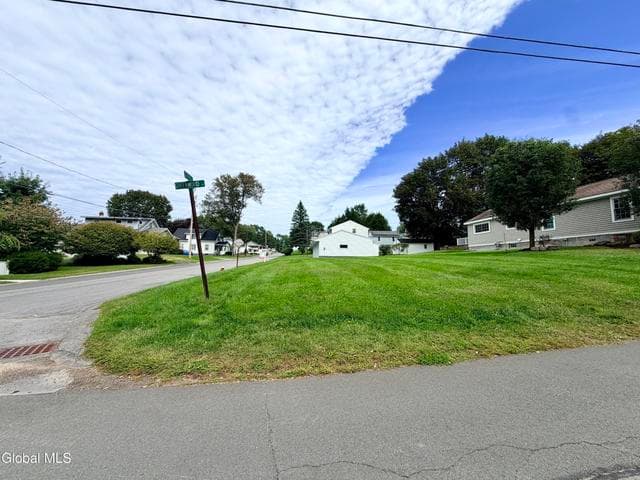 83 Greenwood Avenue, Amsterdam, NY, photo 1