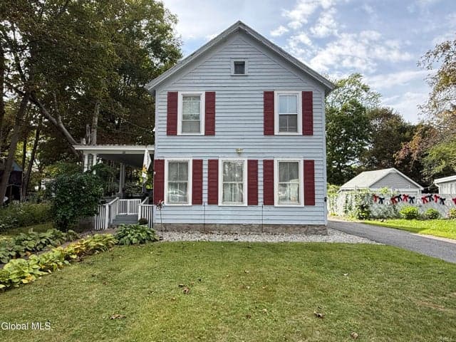 28 Gage Avenue, Glens Falls, NY, photo 1