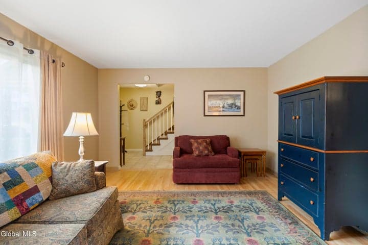 1270 Fox Hollow Road, Niskayuna, NY, photo 5