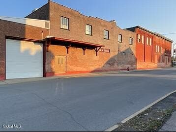 2600 6th Avenue, Troy, NY, photo 1