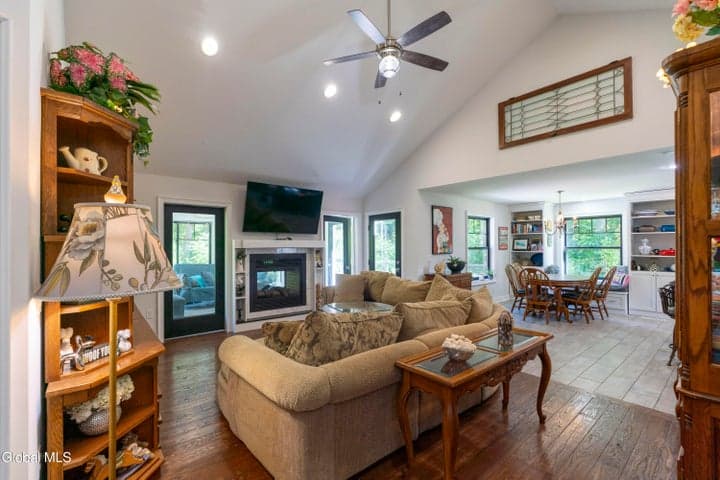 146 Ernst Road, Wilton, NY, photo 5