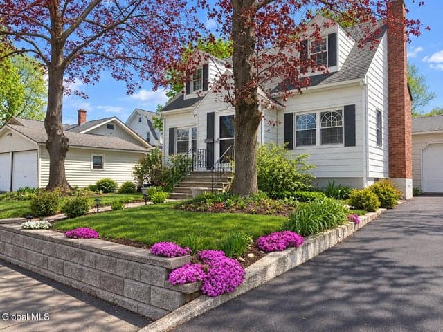 1 Indiana Avenue, Rensselaer, NY
