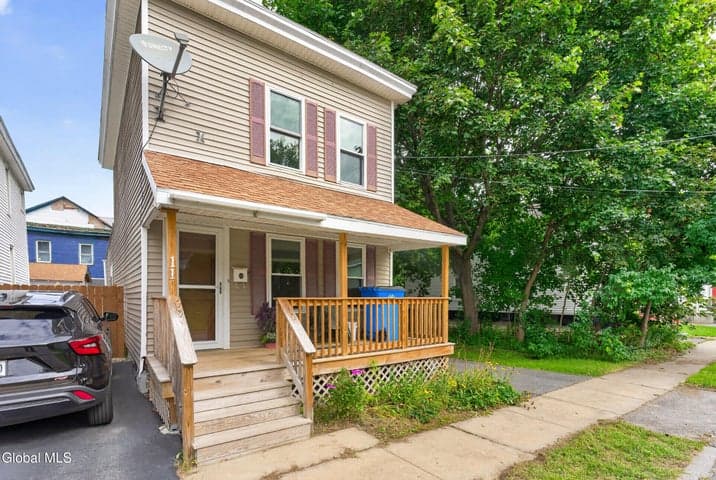 11 Burton Street, Johnstown, NY, photo 2
