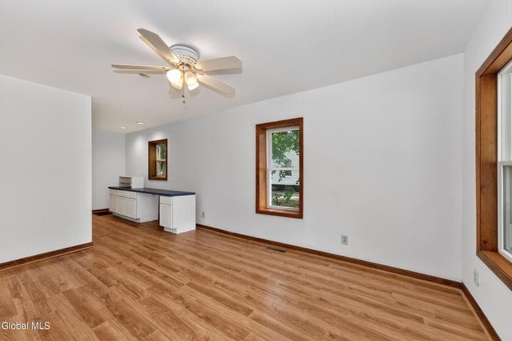 11 Burton Street, Johnstown, NY, photo 5
