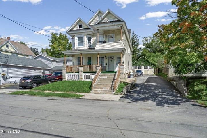 41 Lincoln Avenue, Amsterdam, NY, photo 1
