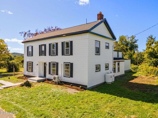 183 Northline Drive, Schaghticoke, NY, photo 2