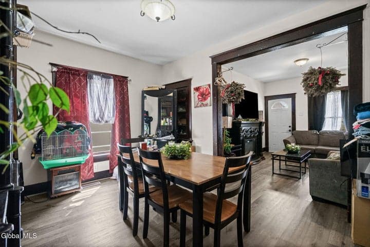 41 Lincoln Avenue, Amsterdam, NY, photo 4