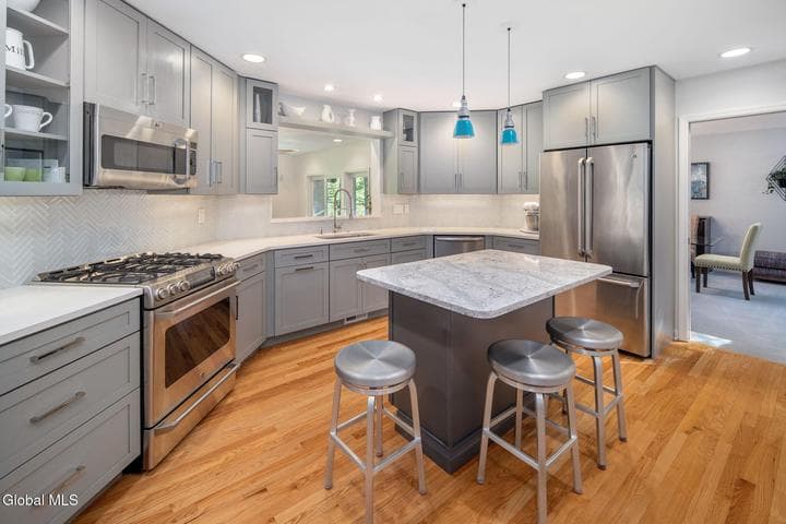 223 Stanford Drive, Guilderland, NY, photo 4