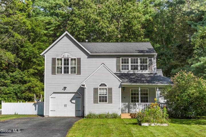 4 Columbine Avenue, South Glens Falls, NY