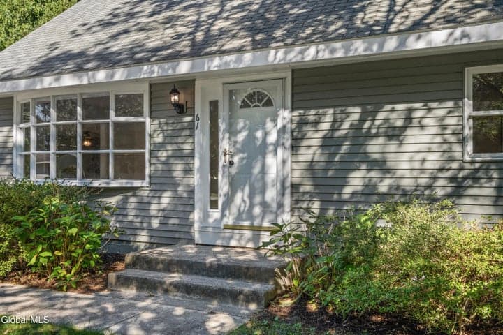 61 Margaret Drive, Milton, NY, photo 2