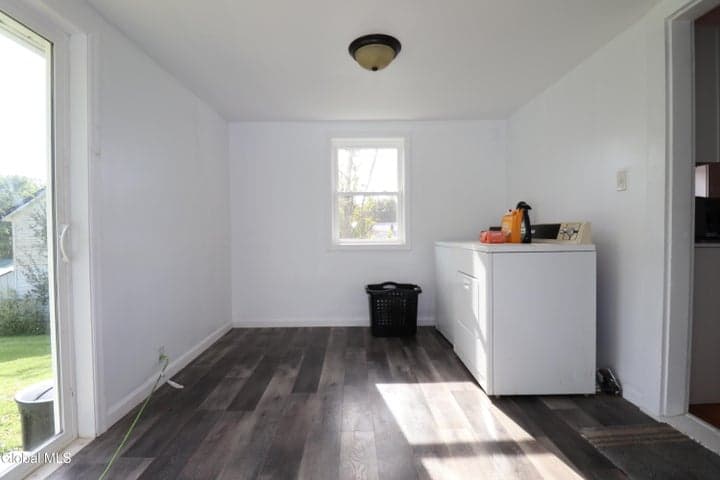 134 Charleston Street, Esperance, NY, photo 3