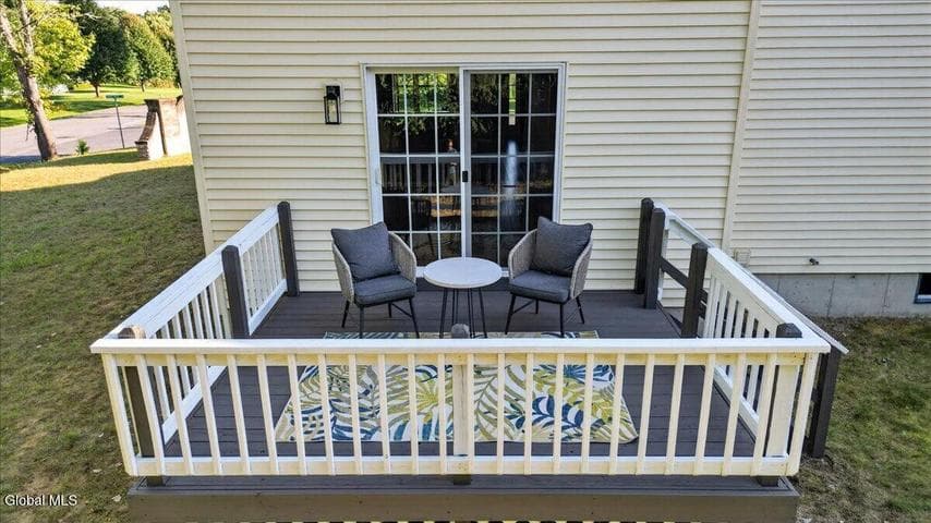 28C Pointe West Drive, Halfmoon, NY, photo 5
